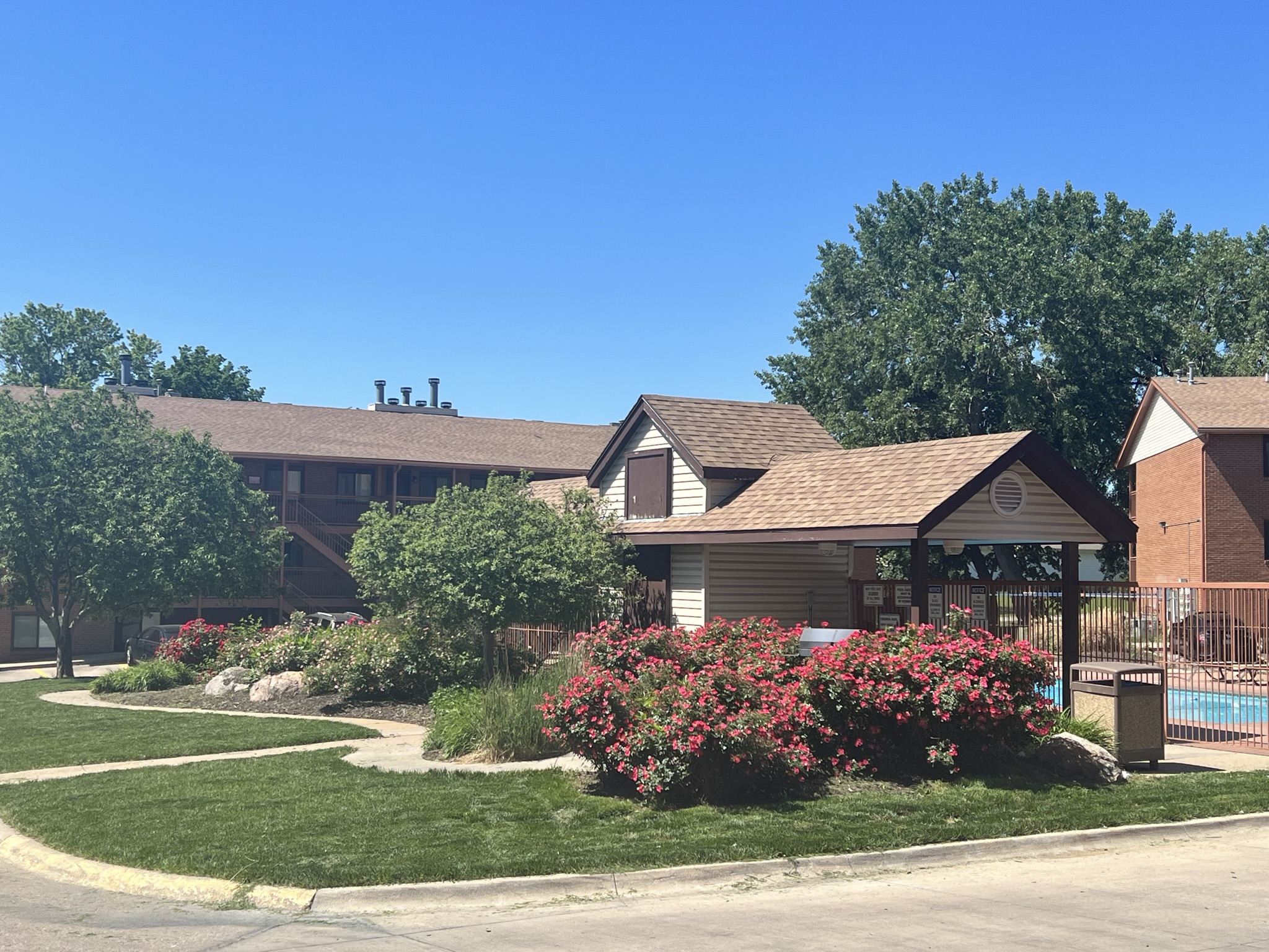 The Willows Apartments